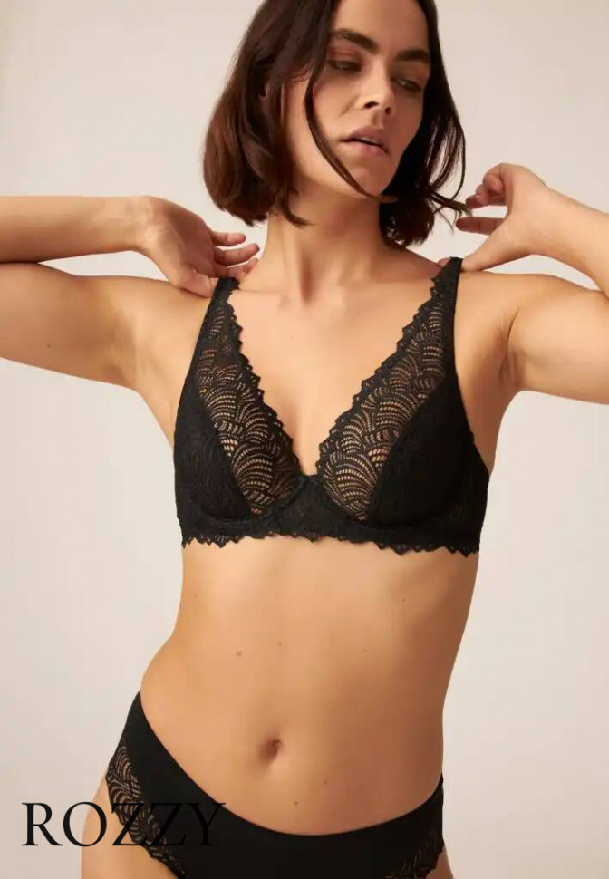 Бюстгальтер Naturana The Friday 7675 черный К